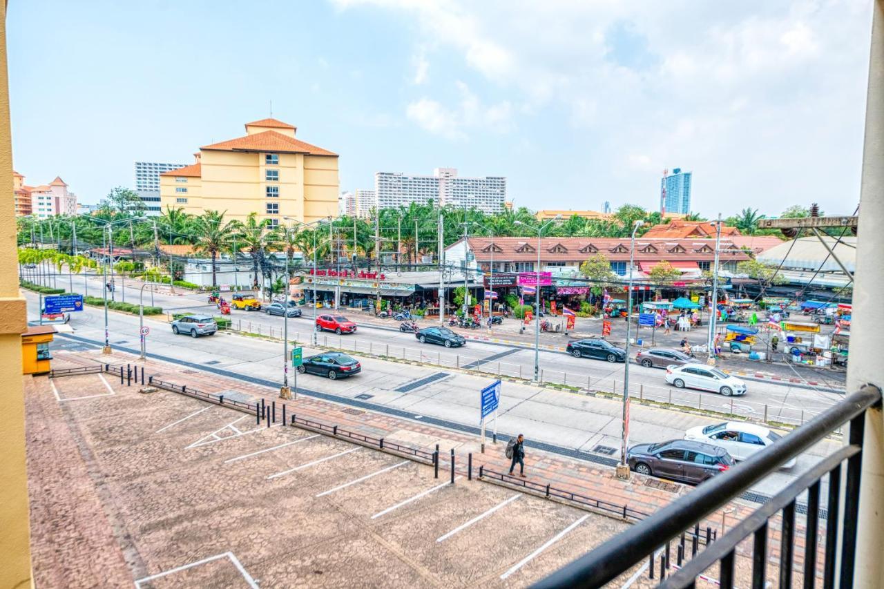 Scandia Beach Hotel Jomtien Beach Εξωτερικό φωτογραφία